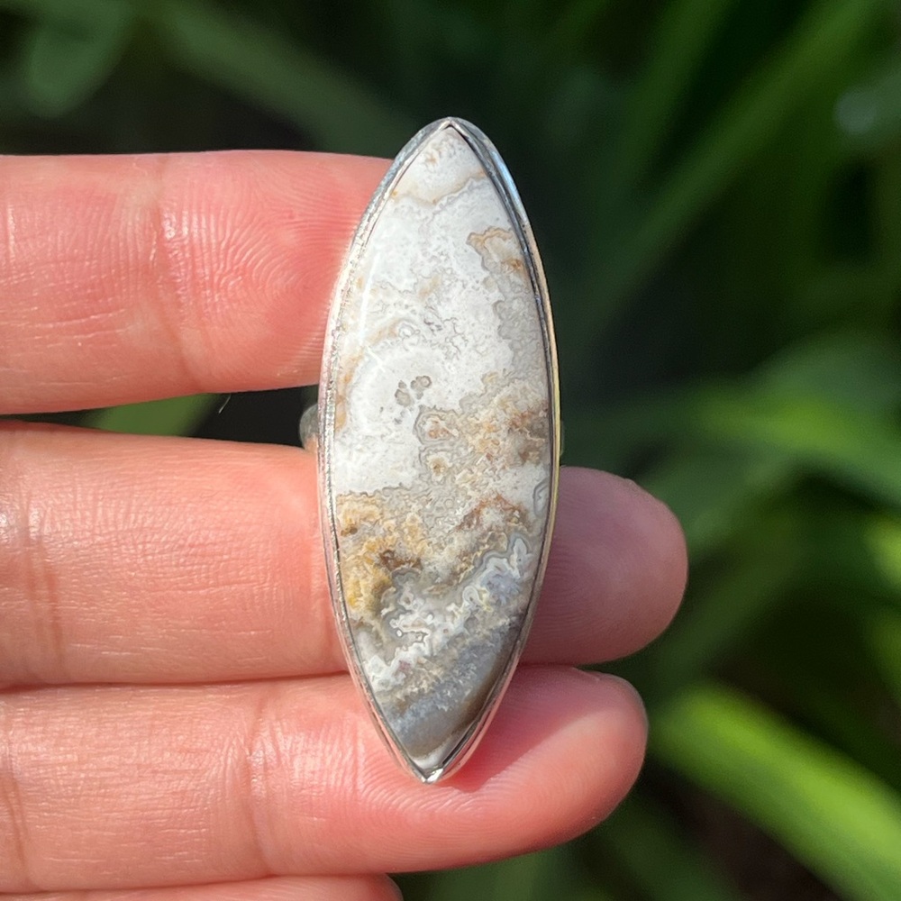 Size 6 925 silver plated crazy lace agate ring